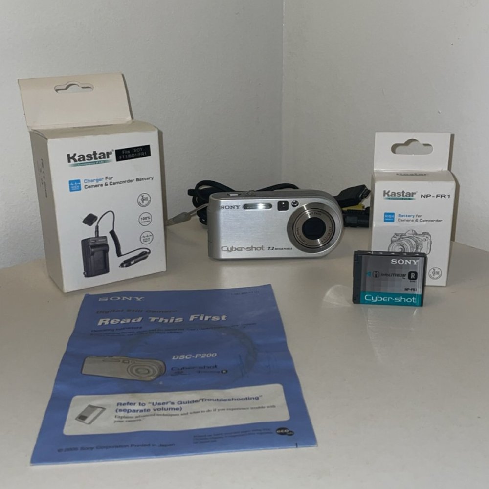 Sony Cyber-Shot DSC-P200 7.2MP Digital Camera - Silver With 2 Batteries & Memory